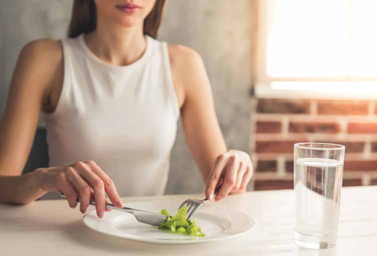 Signs of an Eating Disorder in Your Teen