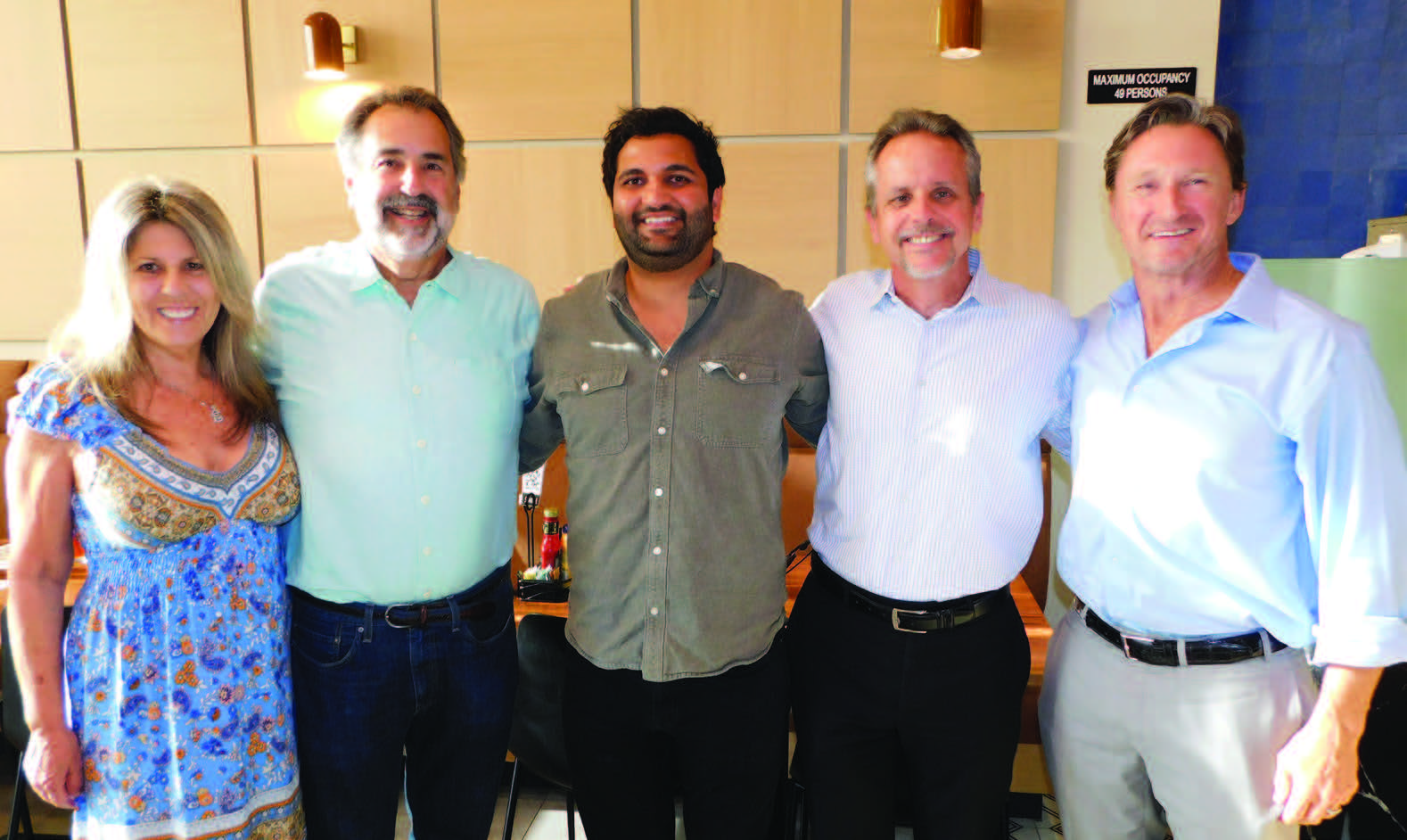 Barney's Gourmet Hamburgers Delectable Dining Event Calabasas Style