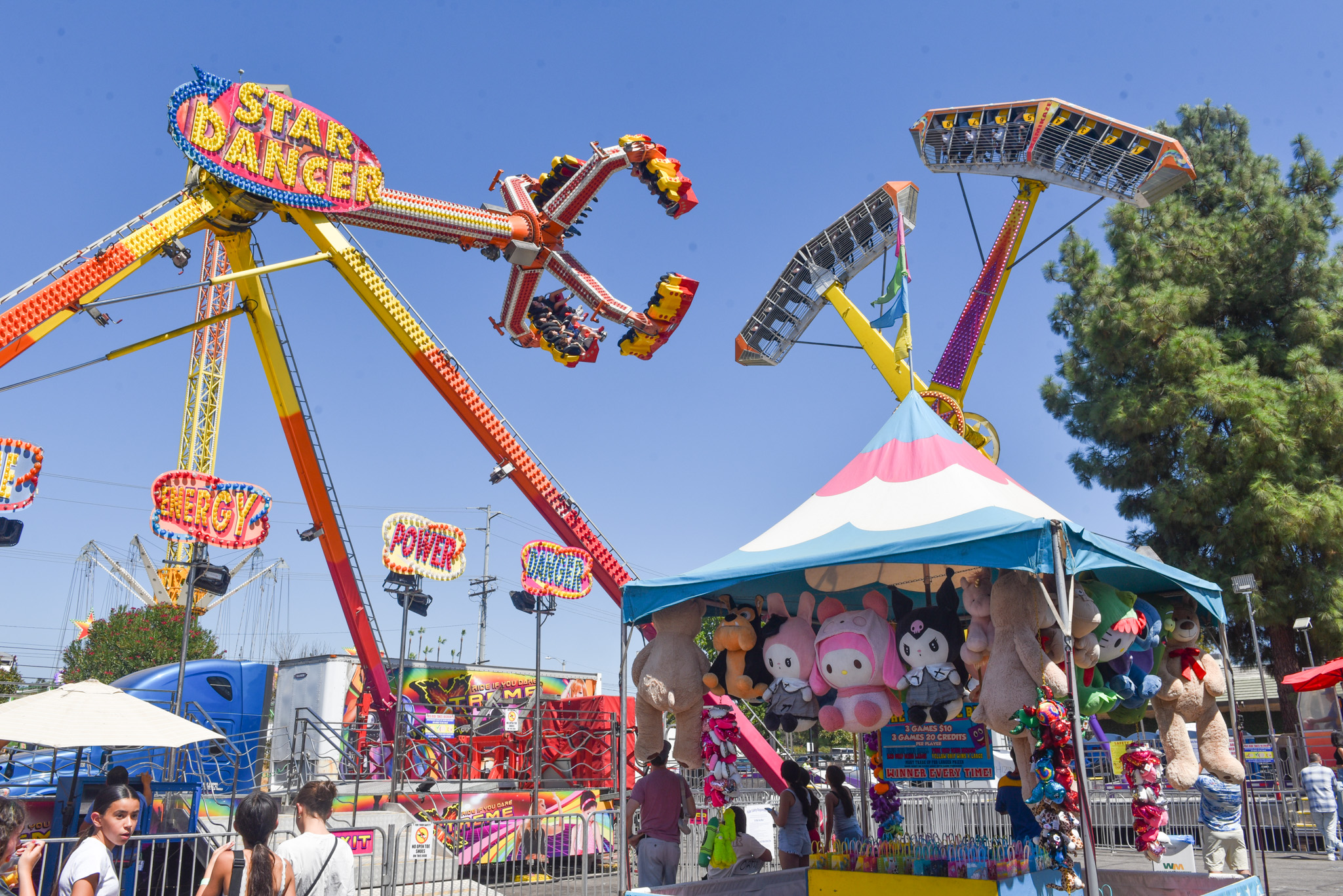 THE Foundation for Las Virgenes Schools’ Annual Carnival